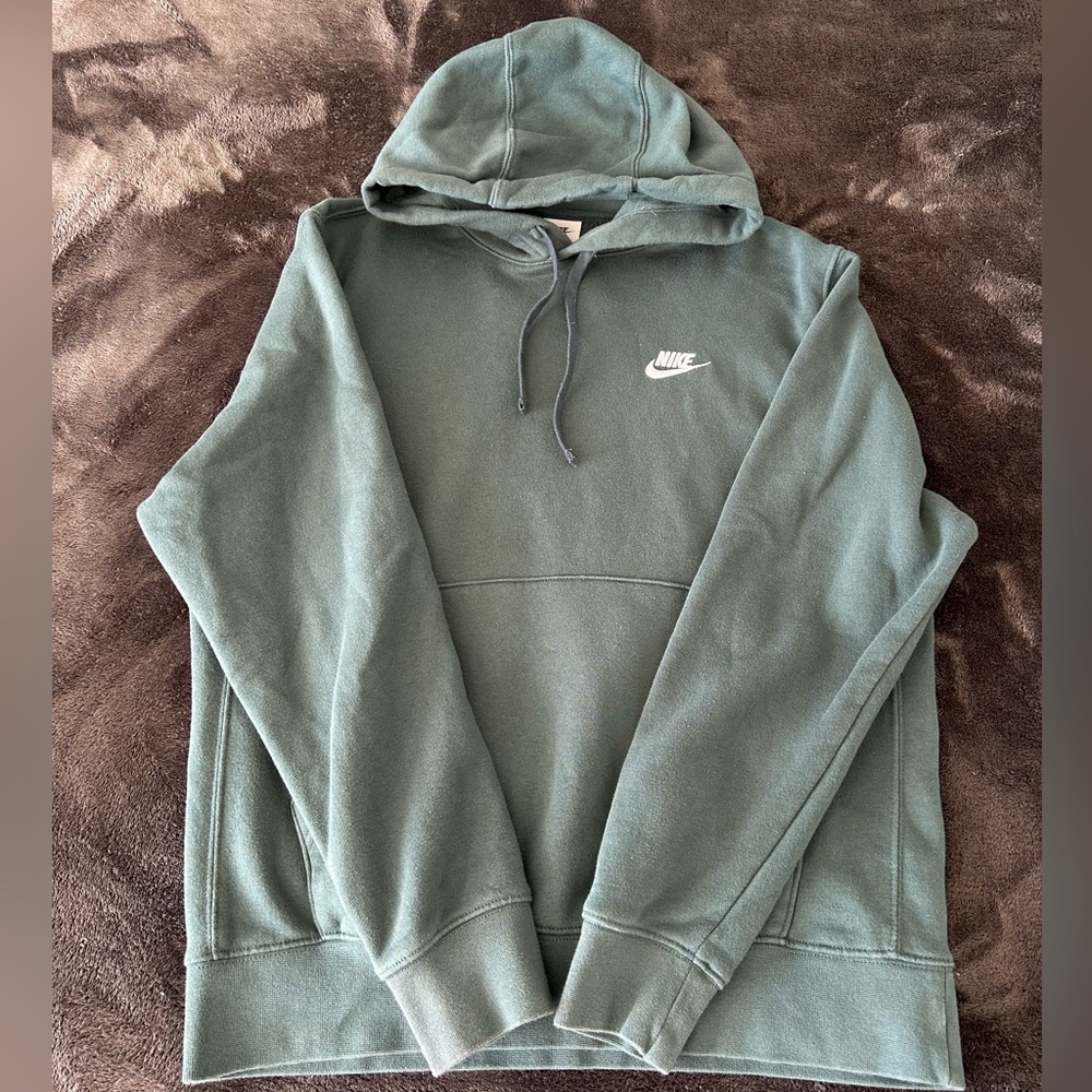 Men’s Nike hoodie
